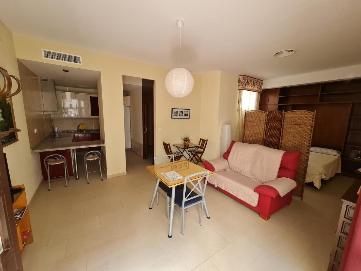 Apartamento Plaza De La Corredera กอร์โดบา ภายนอก รูปภาพ