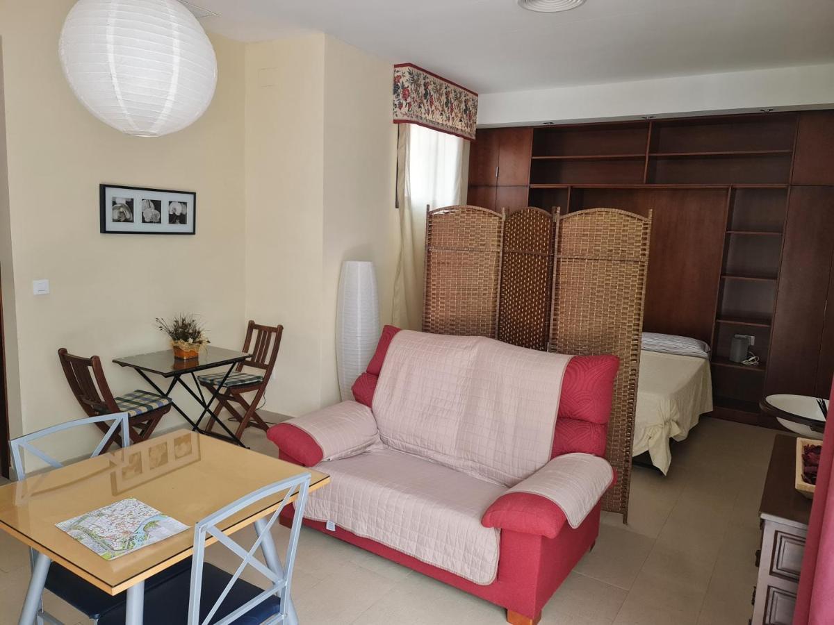 Apartamento Plaza De La Corredera กอร์โดบา ภายนอก รูปภาพ