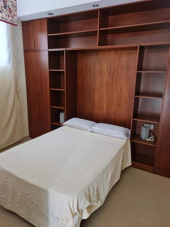 Apartamento Plaza De La Corredera กอร์โดบา ภายนอก รูปภาพ